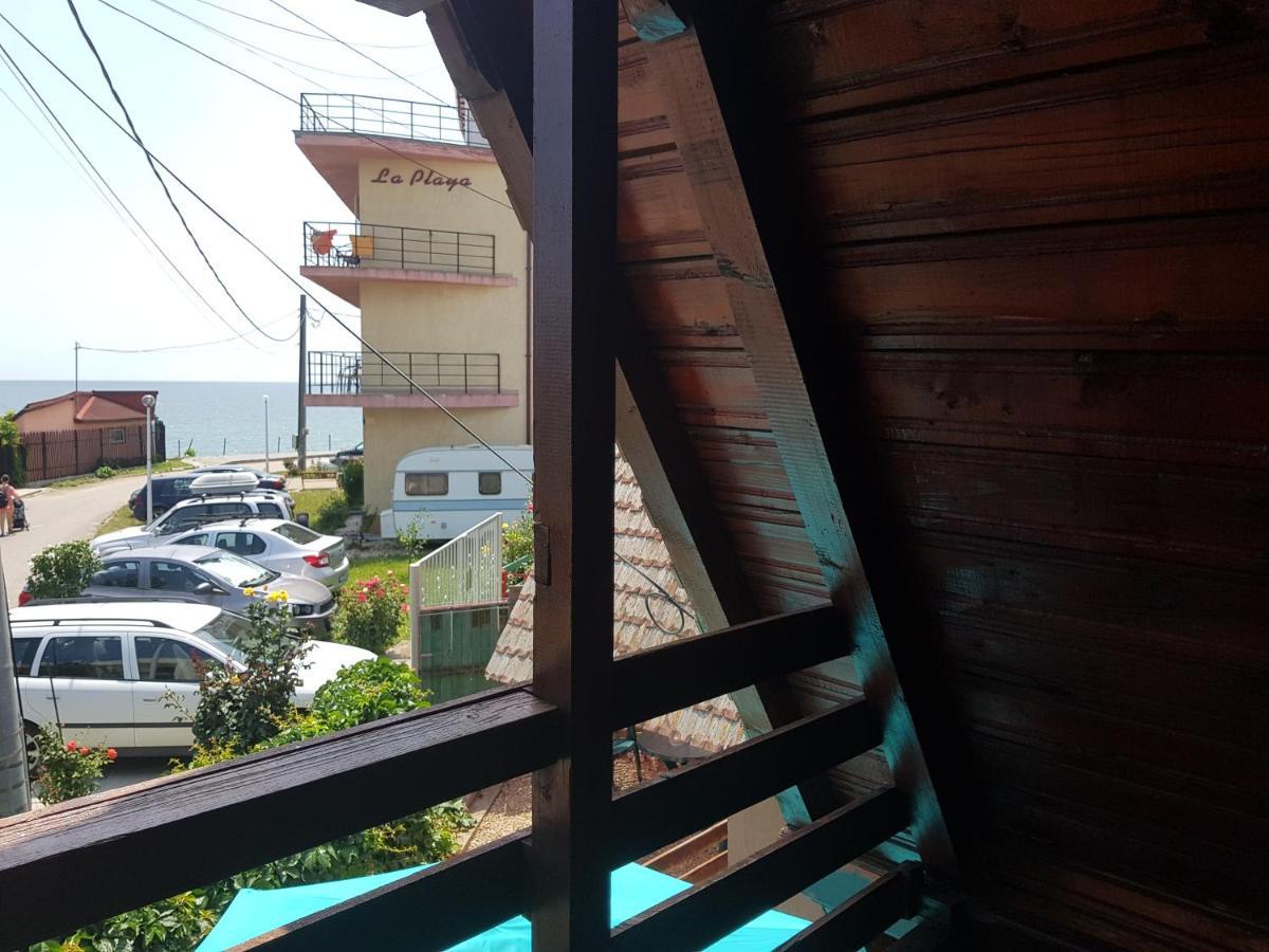 科斯蒂内什蒂Casutele Intim别墅 外观 照片